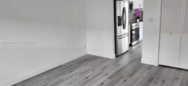 Photo - 3421 NE 5th Ave Unit A