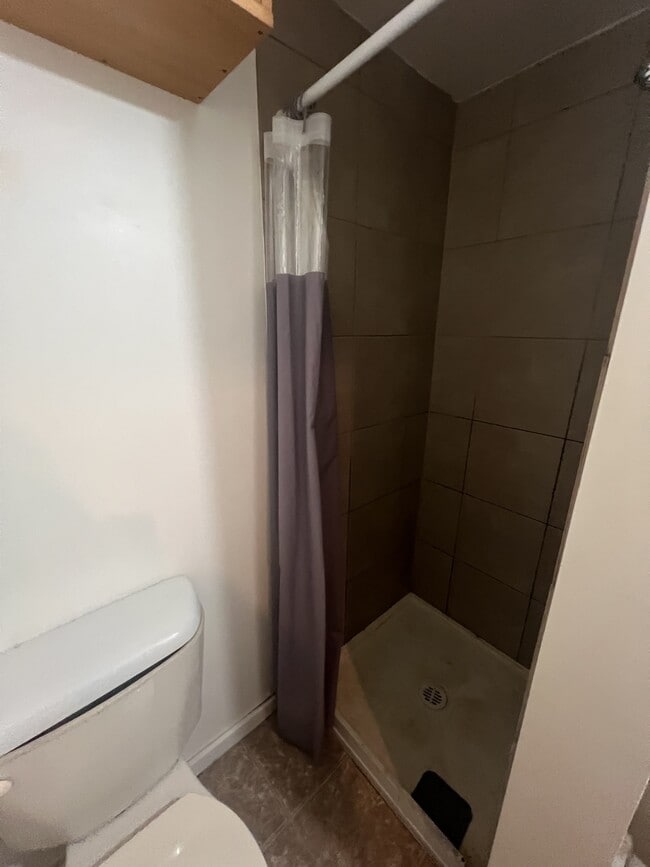 Photo - 423 Superior St