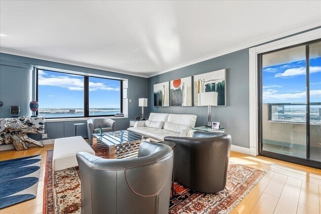 Photo - 65 E India Row Unidad 26F