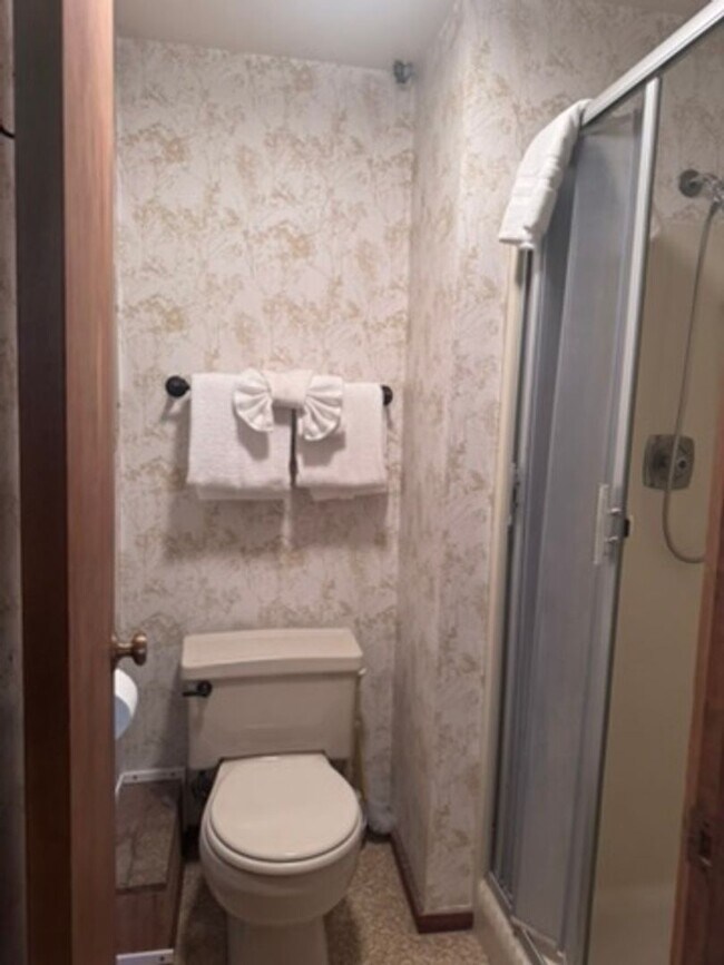 Photo - Spacious Furnished 3BD + Den / 3BA Mountain Condo | Pet Friendly | Villa de los Pinos
