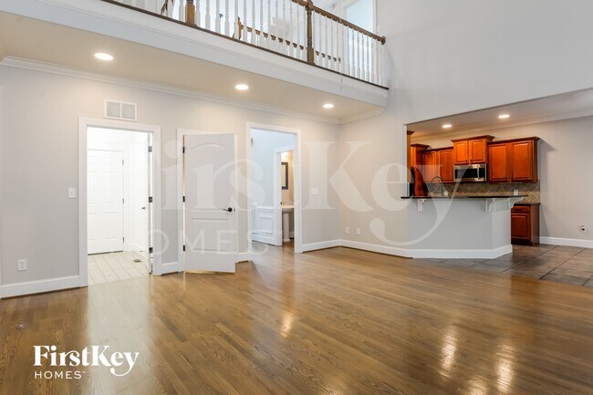 Photo - 7131 Greystone Village Ct