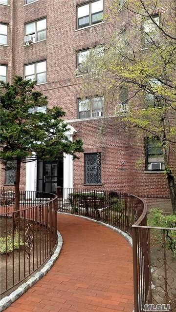Photo - 61-41 Saunders St Apartamento Unidad B49