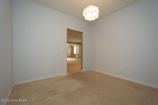 Photo - 2704 Bradford Commons Dr