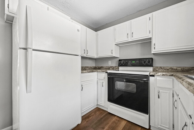 Photo - 3311 Mahoney Dr Unit 3313