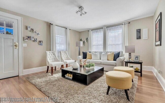 Photo - 458 West End Ave