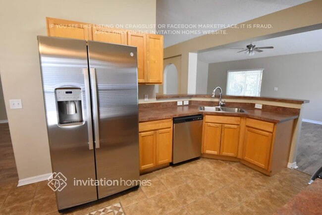 Photo - 6916 Crown Lake Dr