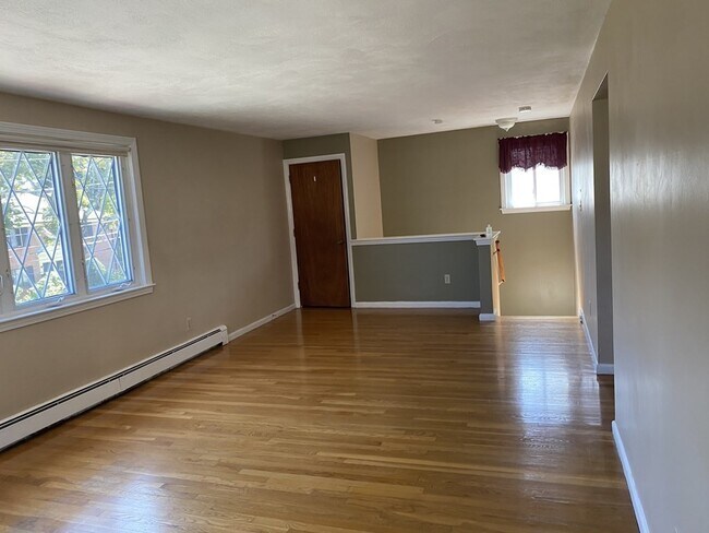 89 Duff St Unit 2