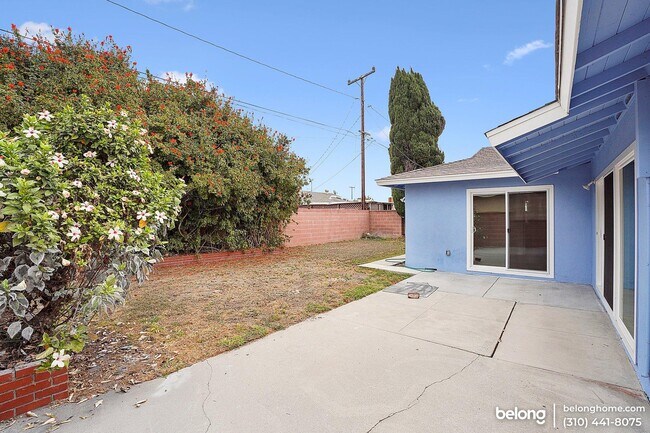 Photo - 2408 Stearnlee Ave
