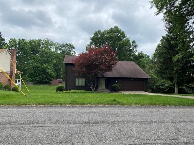 Photo - 2461 Corteland Dr