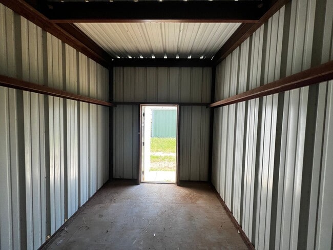 Photo - Inviting 3 bedroom 2 bath House with fence...