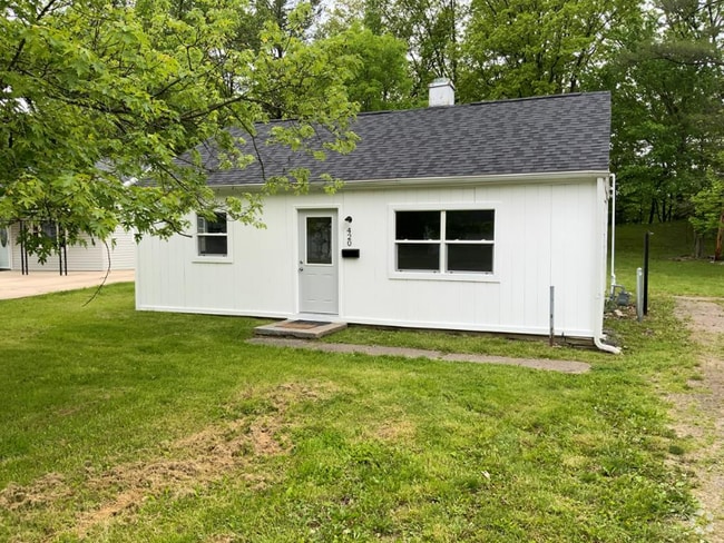 Building Photo - 420 Spayer Ln Rental