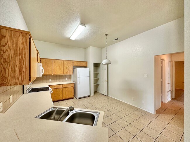 Photo - 214 Dale Earnhardt Dr Unidad 214 A Dale Earnhardt