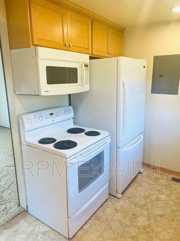 Photo - 112 SW 185th St