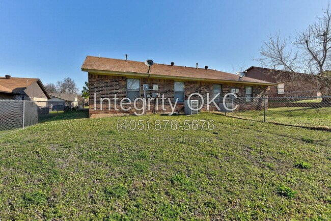 1036 Tall Oaks Dr