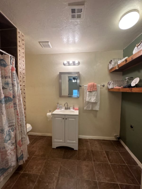 Photo - 3329 NE 14th St