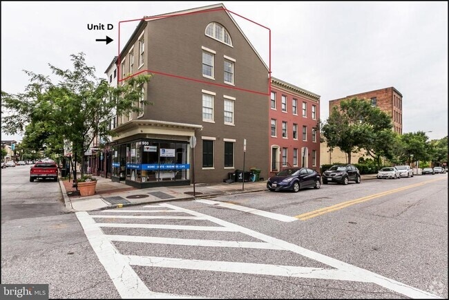 Building Photo - 1 W Henrietta St Rental