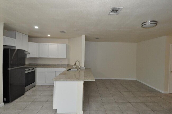 Photo - 9910 Brasher Dr