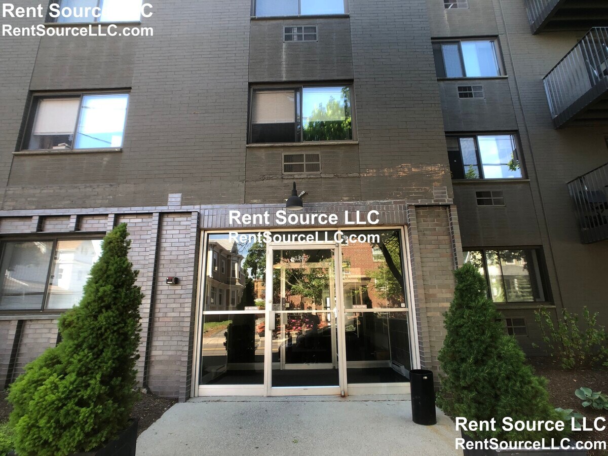 Photo - 134 Summer St Unidad 16 Rental