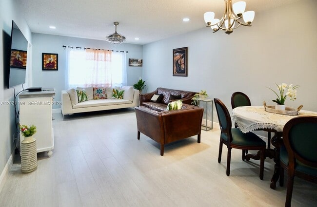 Photo - 251 Berkley Rd Unidad 209