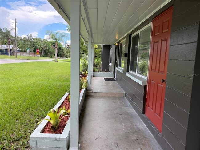 Photo - 710 Winthrop Pl
