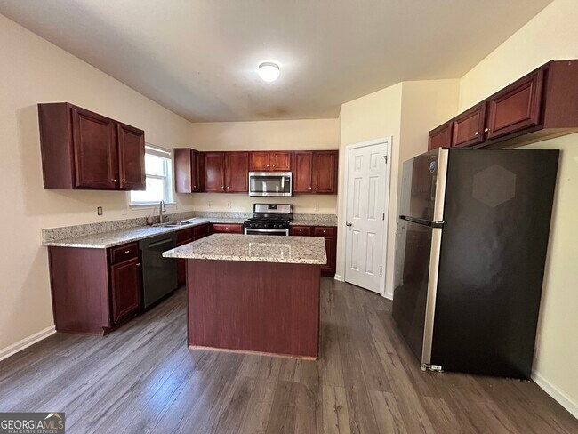 1030 Pebble Creek Trail