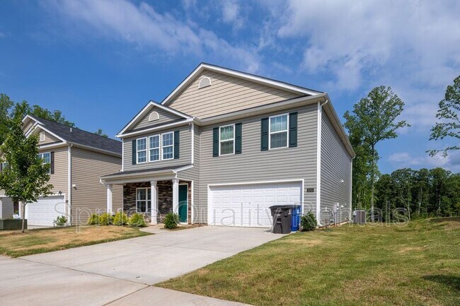 Photo - 2008 Longshadow St