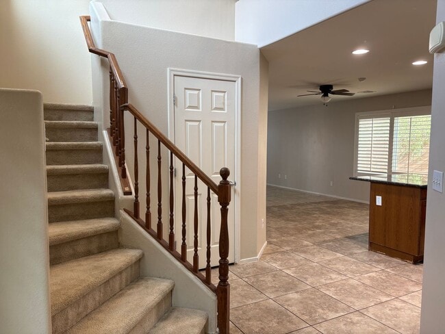 Photo - Beautiful 4 Bedroom Home in Mountains Edge!