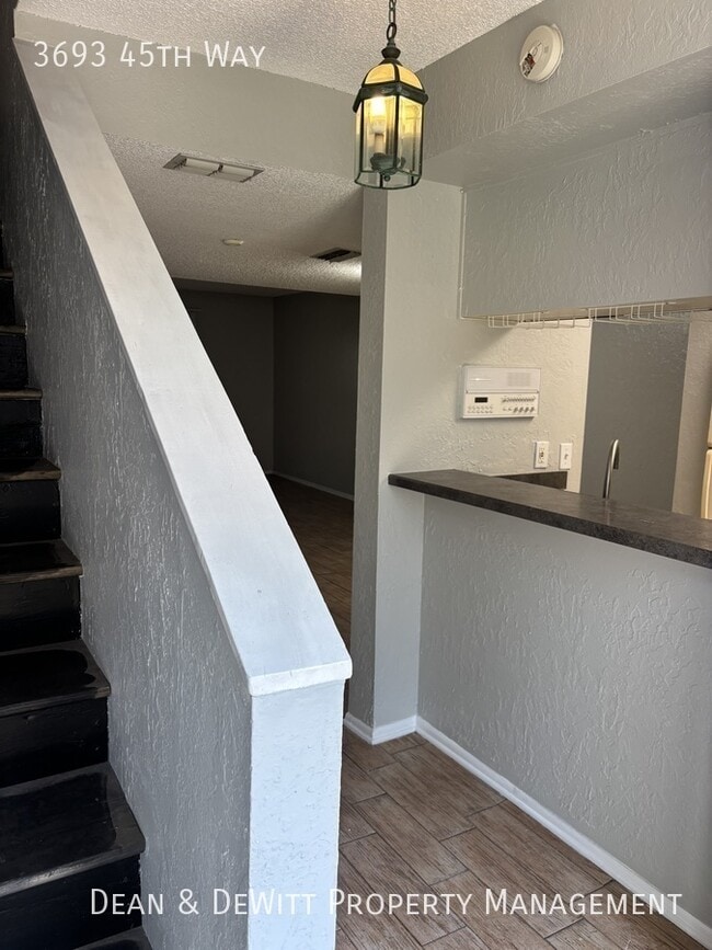 Photo - 2 Bed/1 Bath