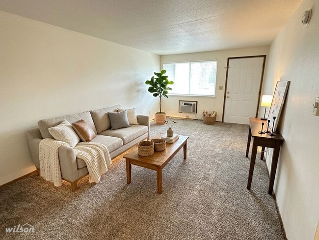 1009 S 41st Ave Unit 2
