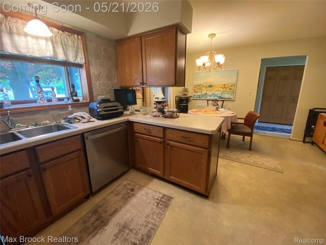 Photo - 316 Paragon Ave