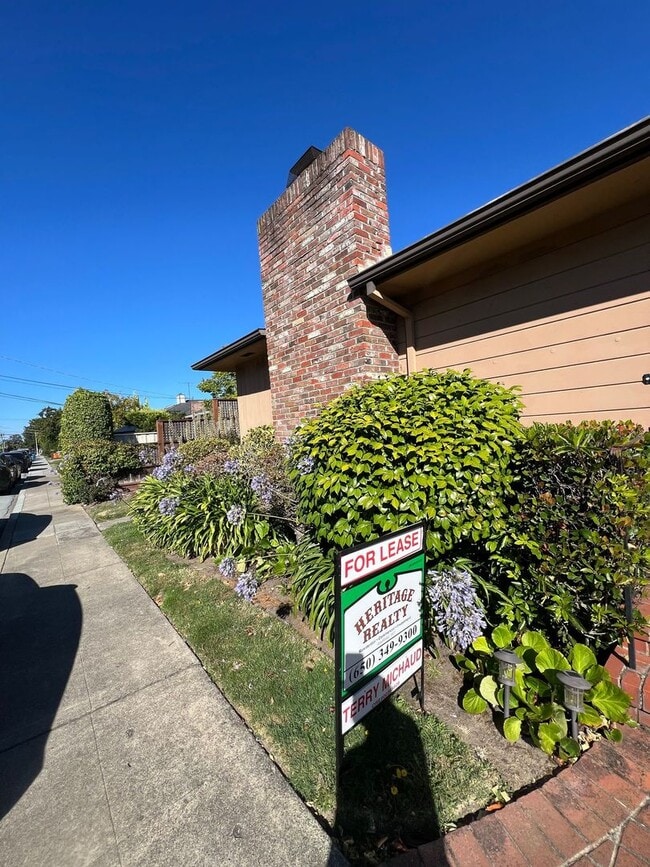 G1 | 139-141 Hobart Avenue - G1 | 139-141 Hobart Avenue Apartment Unit 139