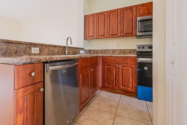 Photo - 9219 SW 227th St Unit 9