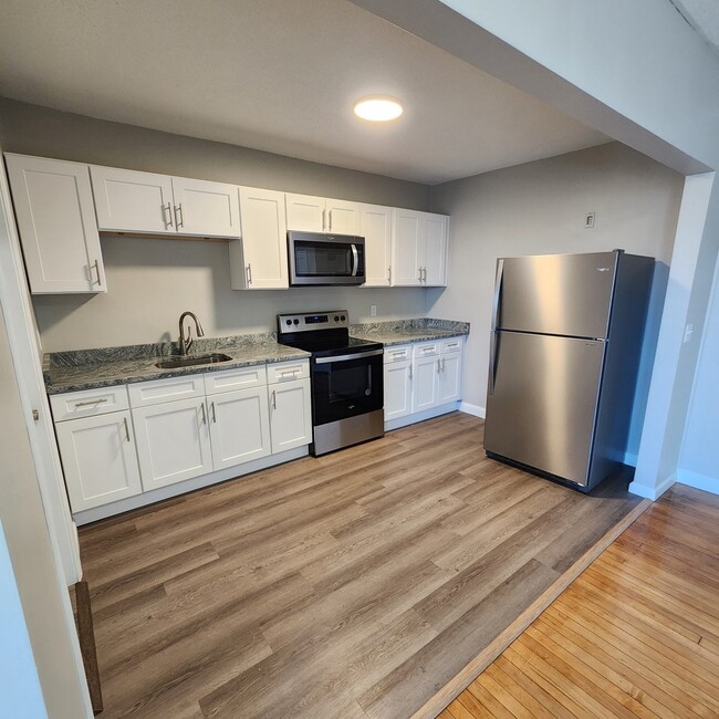 3 Maple St Unit 3