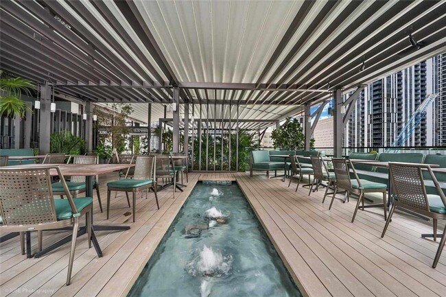 Photo - 159 NE 6th St Unit 4113