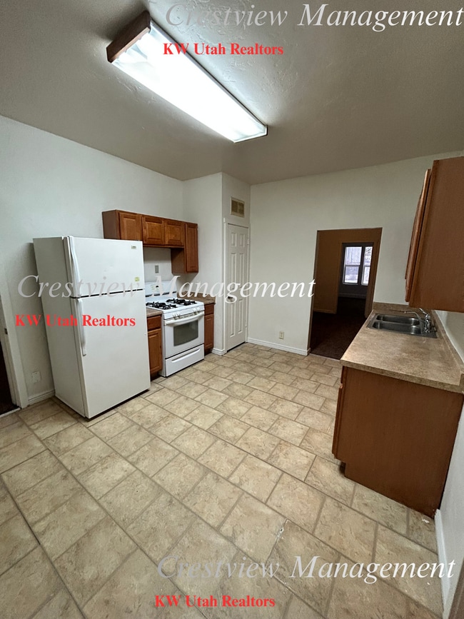 Photo - Cozy 2-Bedroom Home in Convenient Salt Lake City Location
