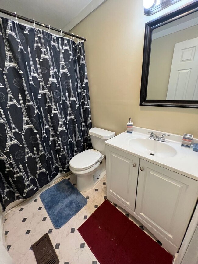 Photo - 2 Bed House! DEPOSIT-FREE Renting option t...