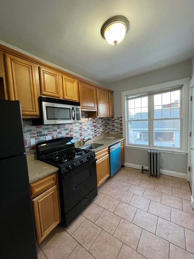 Building Photo - 21 Shepard St Unit 