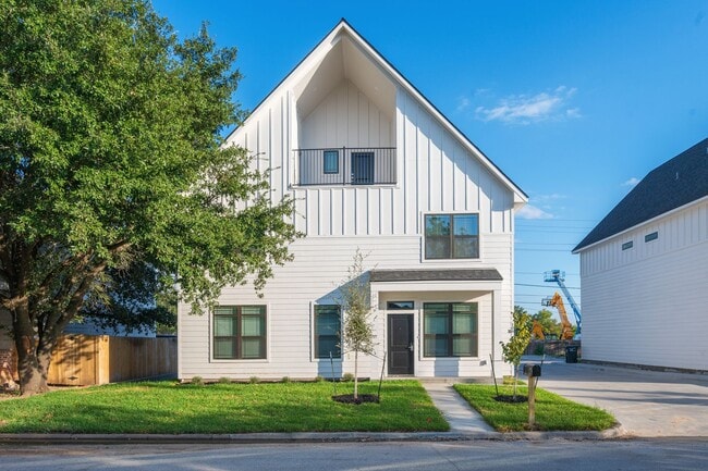 Photo - Brand New 6 Bed, 6.5 Bath, 3 Story Townhomes w/ Bonus Room & Balcony!