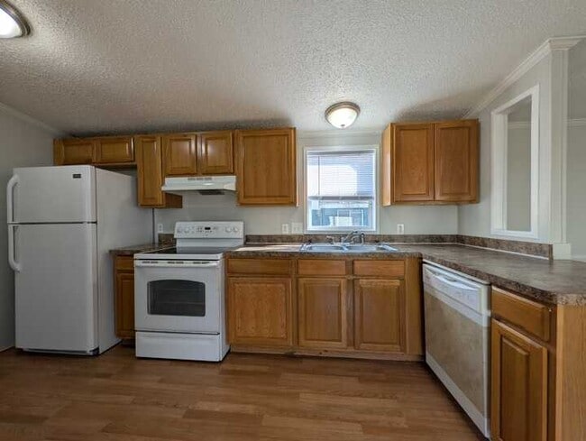 Photo - 52224 Quaker Hill Ln