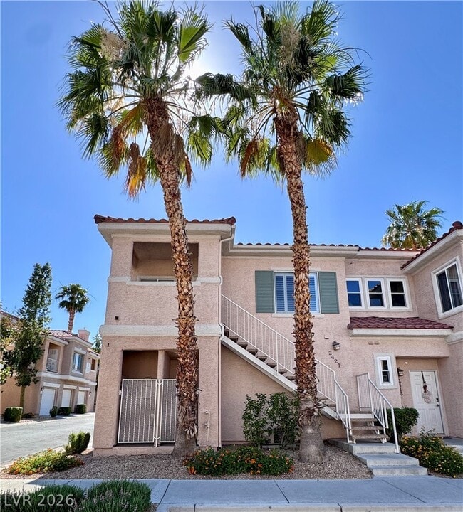 Building Photo - 251 S Green Valley Pkwy Unit 2421
