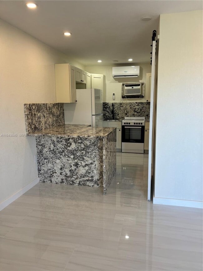 Photo - 103365 Overseas Hwy Unit A