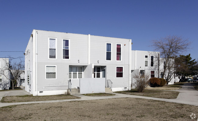 Hamilton Venice Apartments - Hamilton Venice Apartments