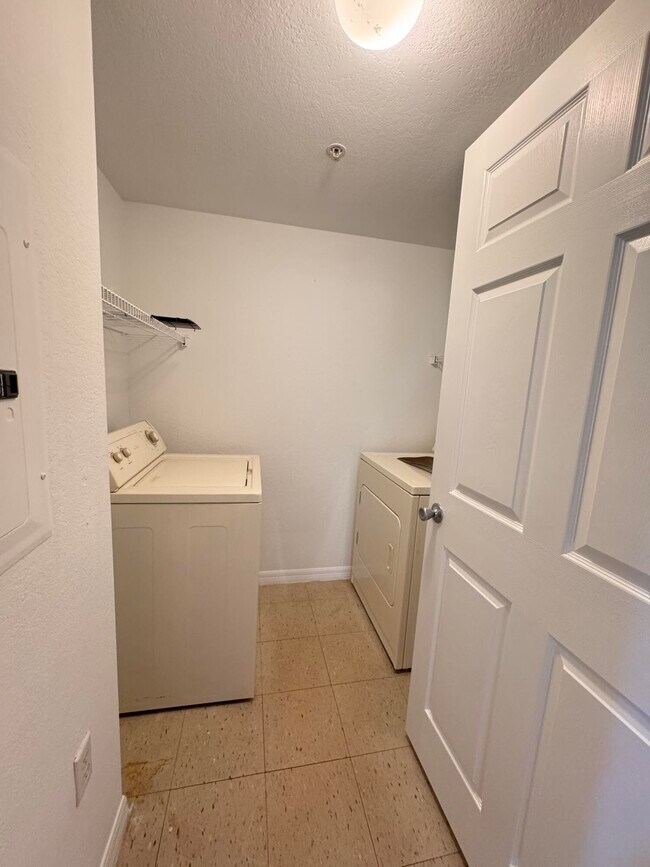 Photo - 6906 W Sample Rd Unit 6906