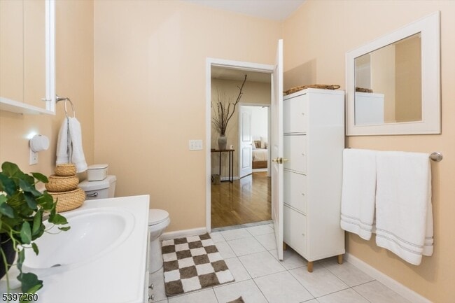 Photo - 349-353 S Broad St