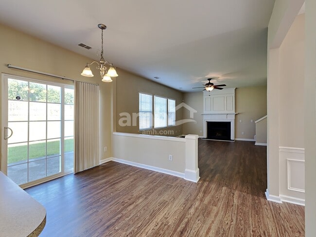 Photo - 10934 Claude Freeman Dr