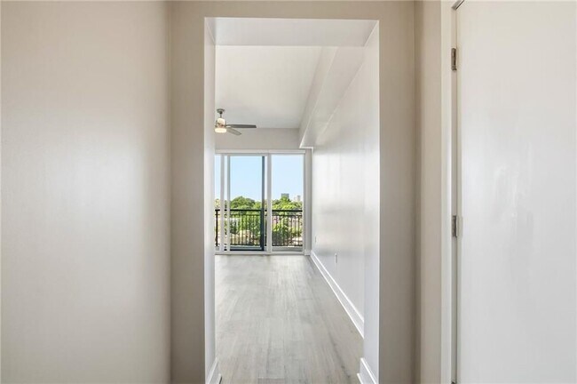 Photo - 222 12th St NE Unit 1404