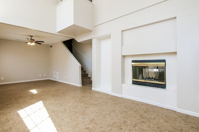 Photo - 1423 N Dana St