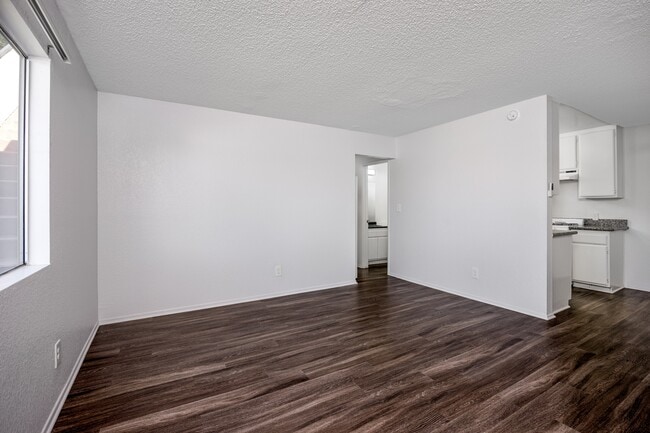 Photo - Laurel Terrace