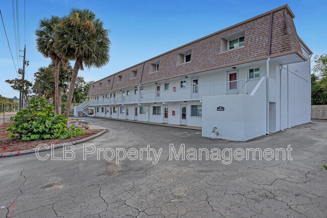 Building Photo - 60 Vining Ct Rental