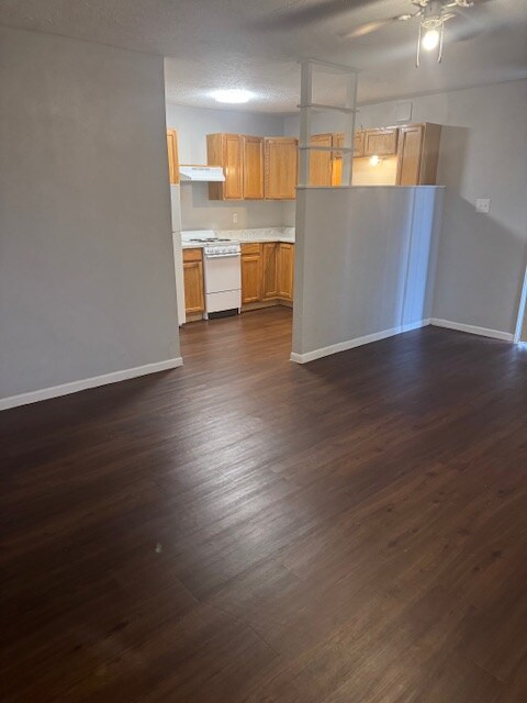 Photo - 5220 Weber Rd Unidad J-101